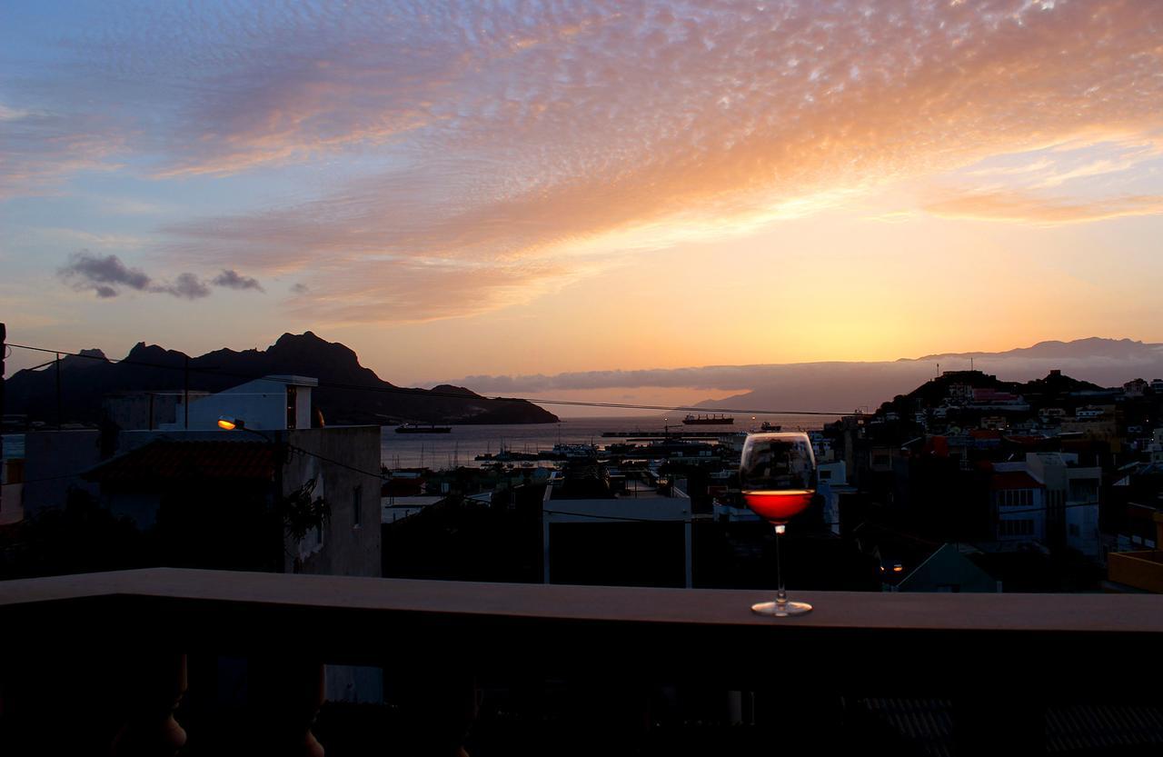 Vila Mira Mar Mindelo Bagian luar foto